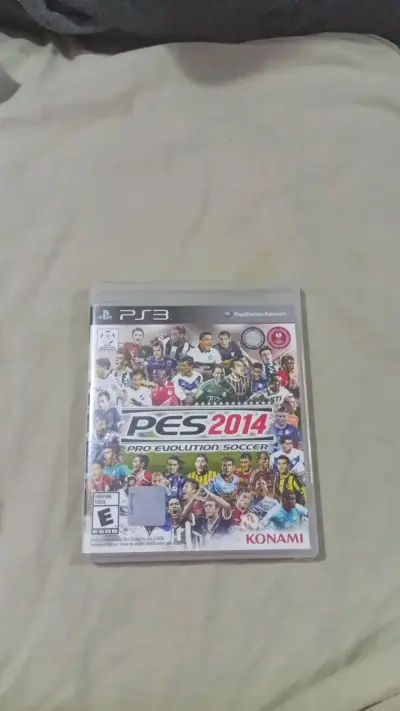 Juego PES 2014 para PS3 en buen estado - miniatura 1
