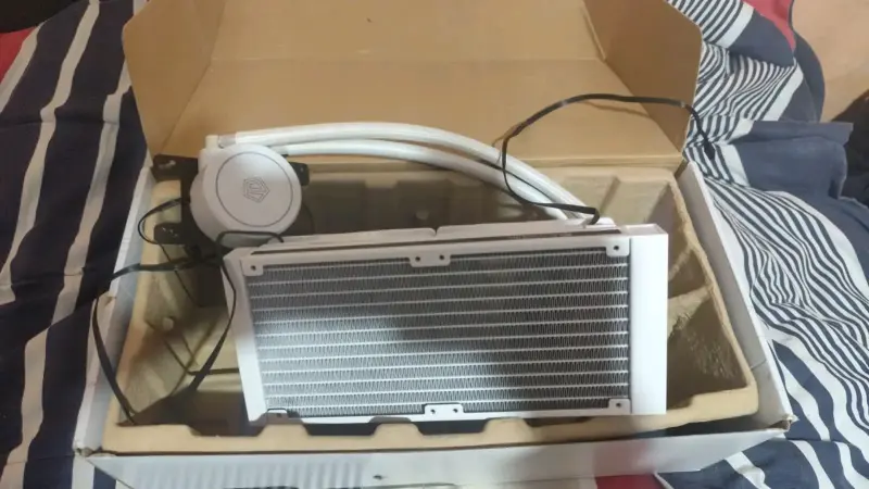 Enfriador Líquido CPU - 2