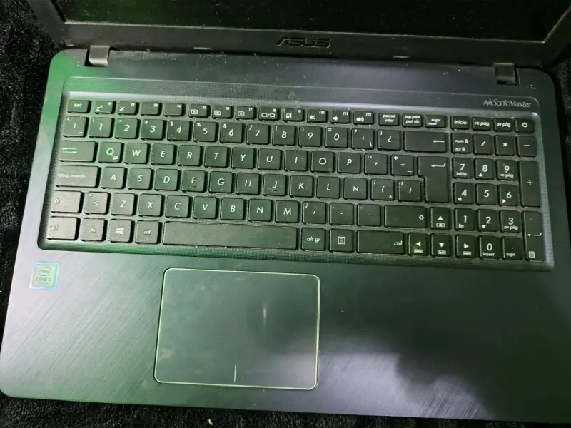Laptop ASUS X540L en buen estado - 4