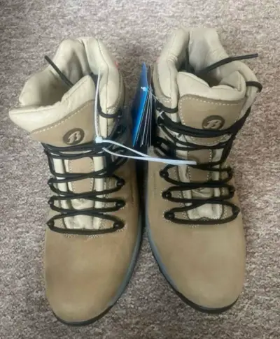 Botas de seguridad cuero beige con suela antide - miniatura 1