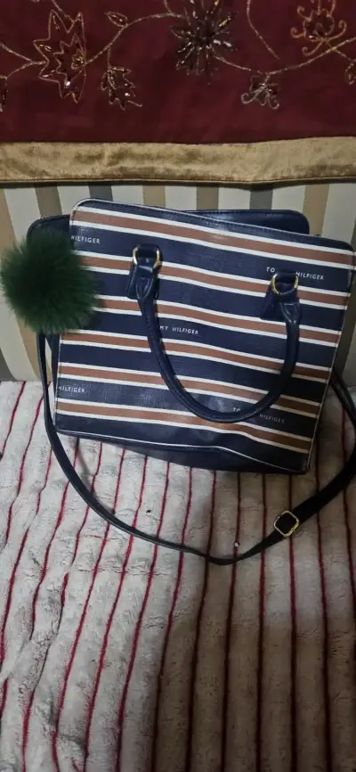 Bolso Tommy Hilfiger rayas azul y marrón - miniatura 2