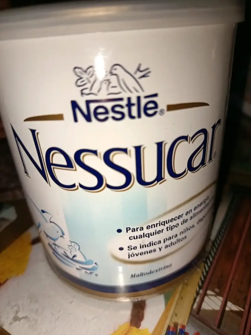 5 tarros de Suplemento alimenticio Nestlé Nessucar