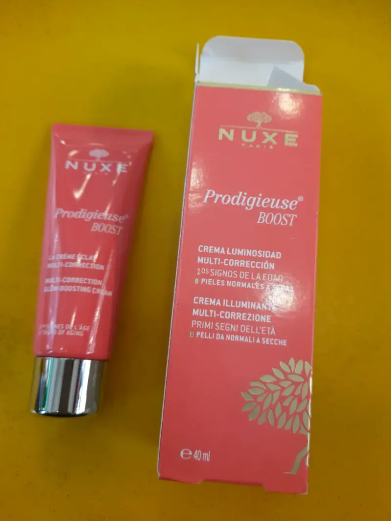 Crema Nuxe Prodigieuse Boost Multi-Corrección 40ml