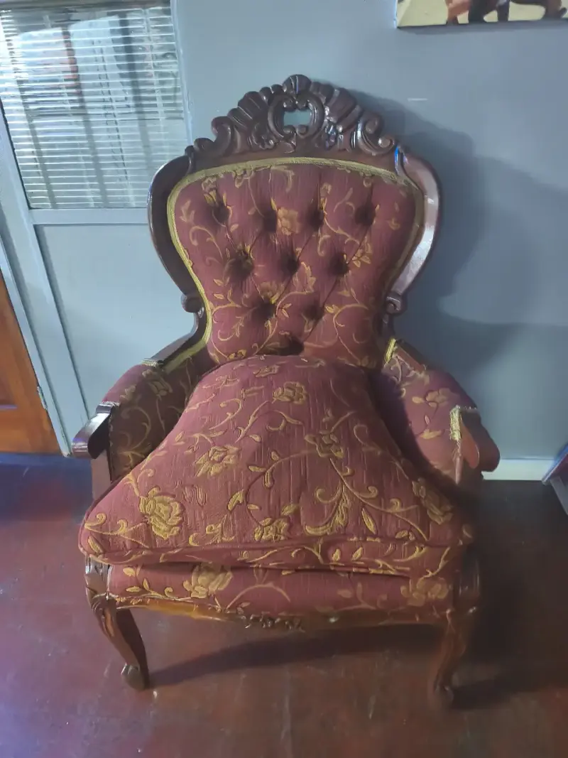 Juego de sillones usados en buen estado - 5