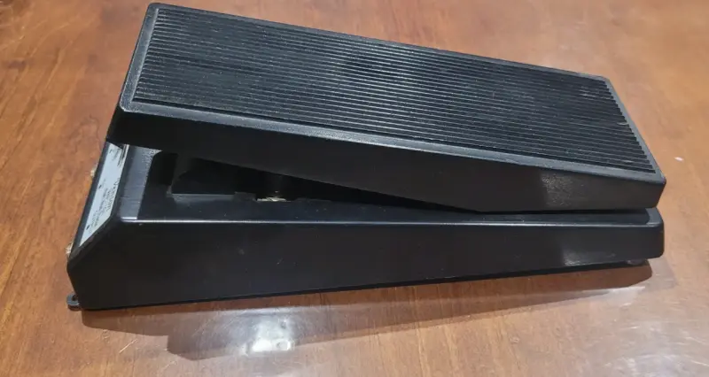 Pedal Wah Wah Venson WP-101 para guitarra - 2