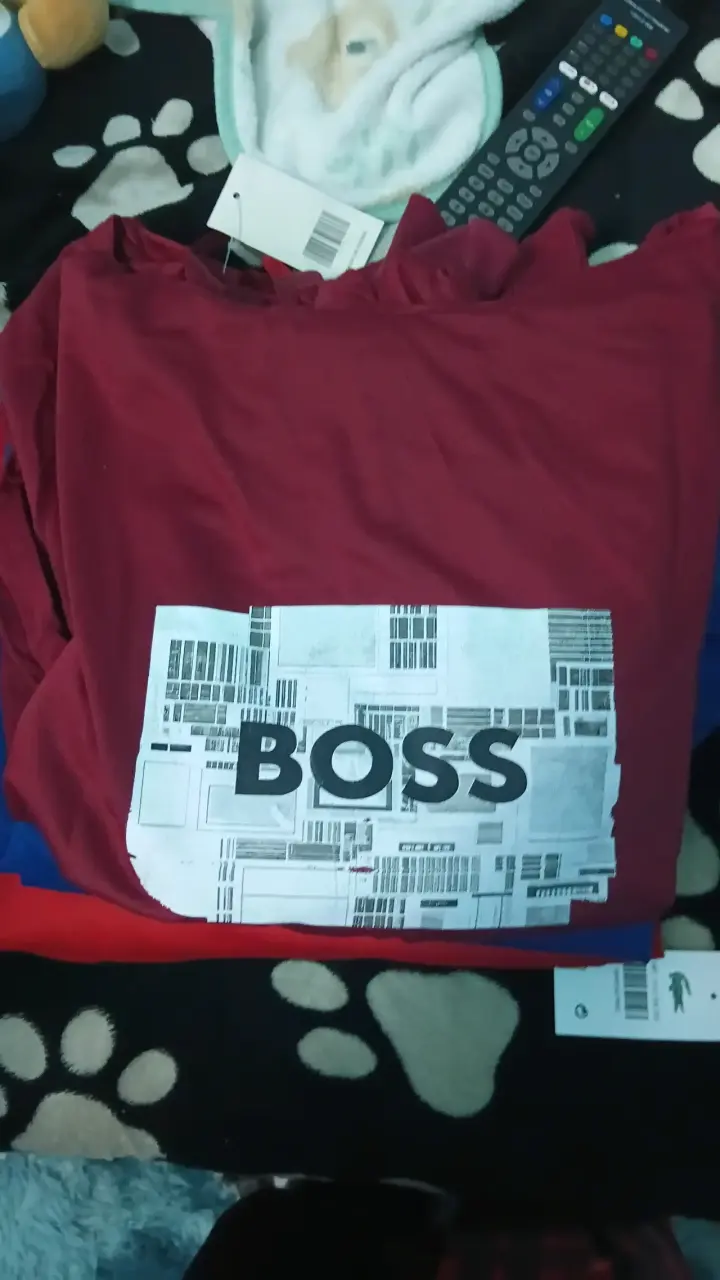 Se vende polera y polerones - 11