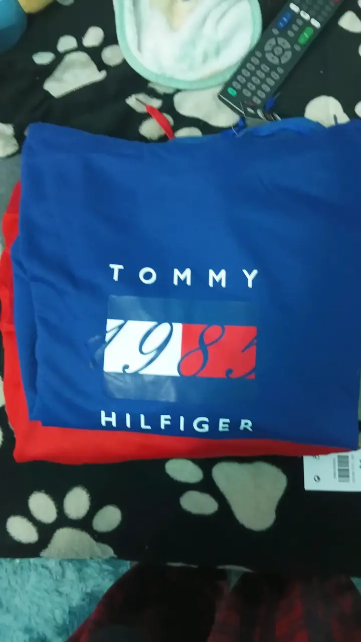Se vende polera y polerones - 12