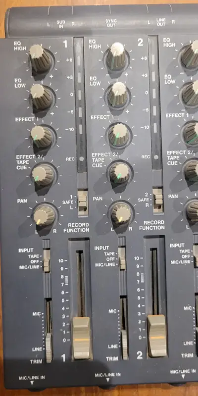 Grabadora multipista Tascam Portastudio 414 - miniatura 3
