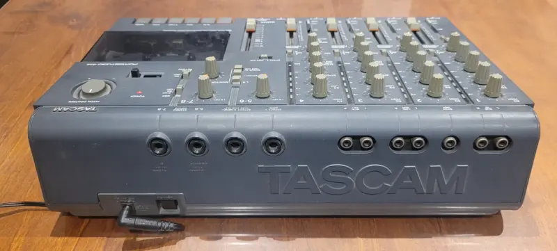 Grabadora multipista Tascam Portastudio 414 - 4
