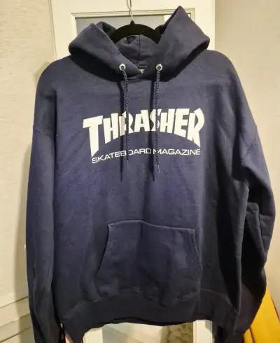Polerón con capucha Thrasher azul para skate - miniatura 1