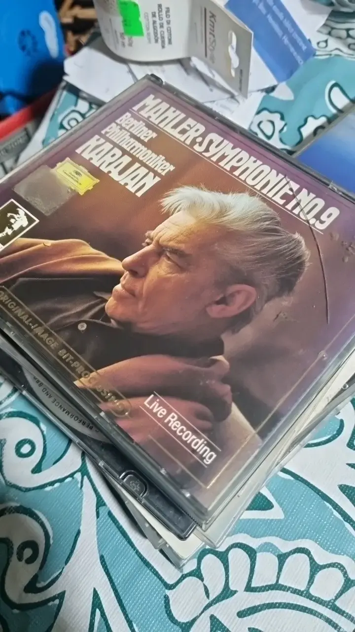CD Mahler Sinfonía No. 9 por Karajan - 2