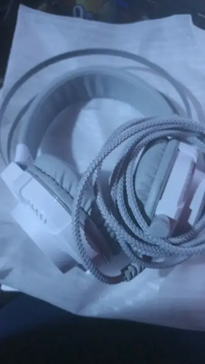 Audífonos Gamer Fantech Visage II HG17s Blancos - miniatura 4