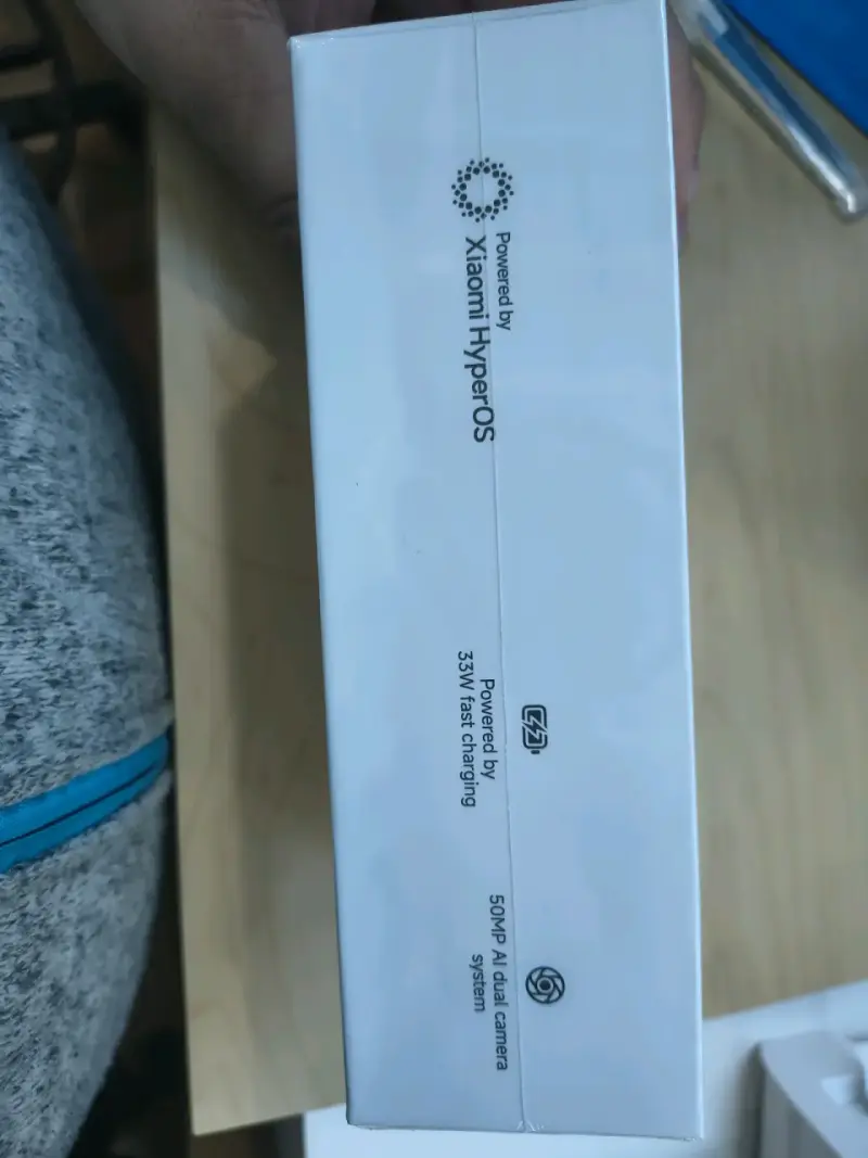 Smartphone Xiaomi Redmi 15 5G / Nuevo / sellado - 3