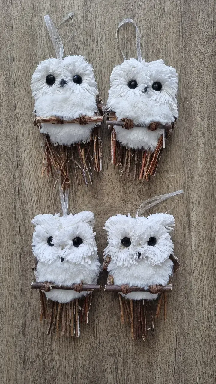 Adornos de búhos colgantes decorativos #Navidad