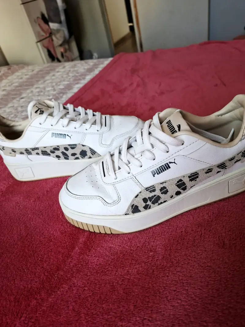 Zapatillas Puma blancas con estampado animal - 1