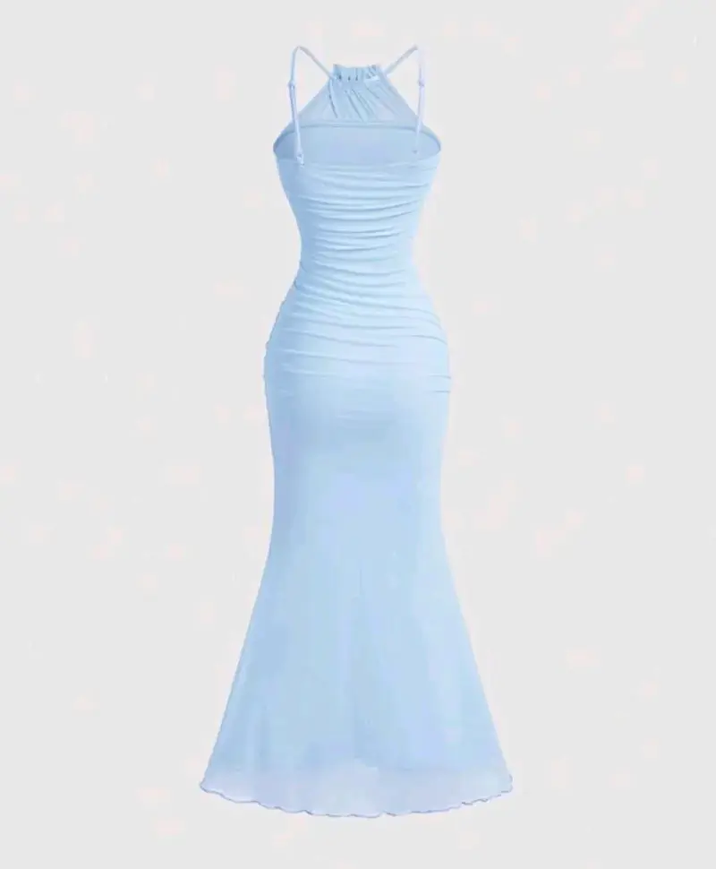 Vestido largo azul claro con tirantes cruzados - 2