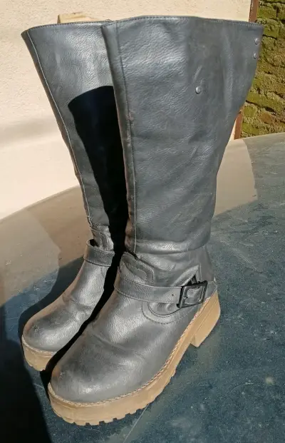 Botas largas de cuero marrón para mujer - miniatura 6