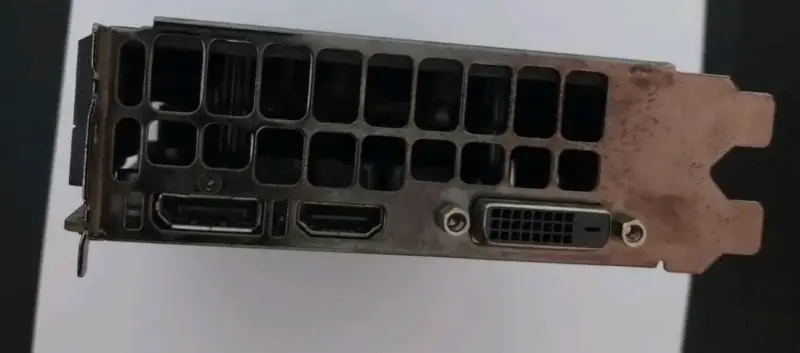 Tarjeta gráfica EVGA GeForce GTX 1050 Ti 4GB - 4