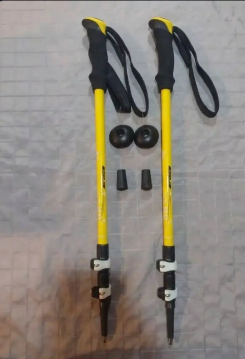 Bastones de trekking ajustables amarillos