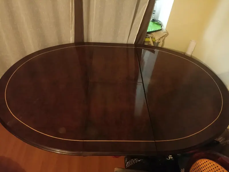 Juego de comedor clásico de madera con sillas - 5