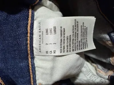 Jeans rasgados American Eagle para mujer - miniatura 3