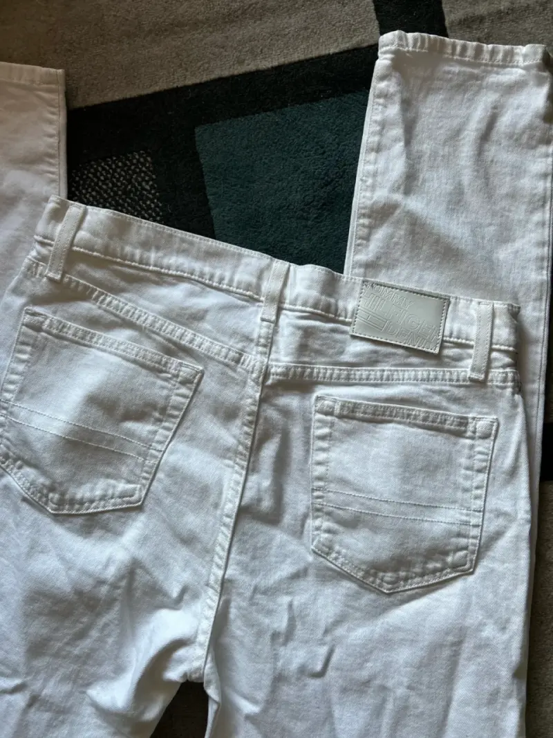 Jeans blancos Tommy Hilfiguer - 4
