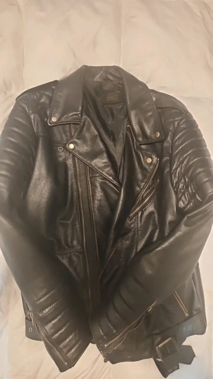 Chaqueta de cuero negra estilo motociclista - 2