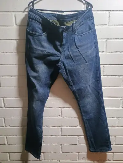 Jeans de hombre azul talla 44 - miniatura 4