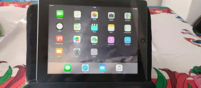 iPad 4 16GB  Buen Estado - miniatura 1