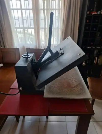 Prensa térmica para sublimación de camisetas 60x40 - miniatura 1