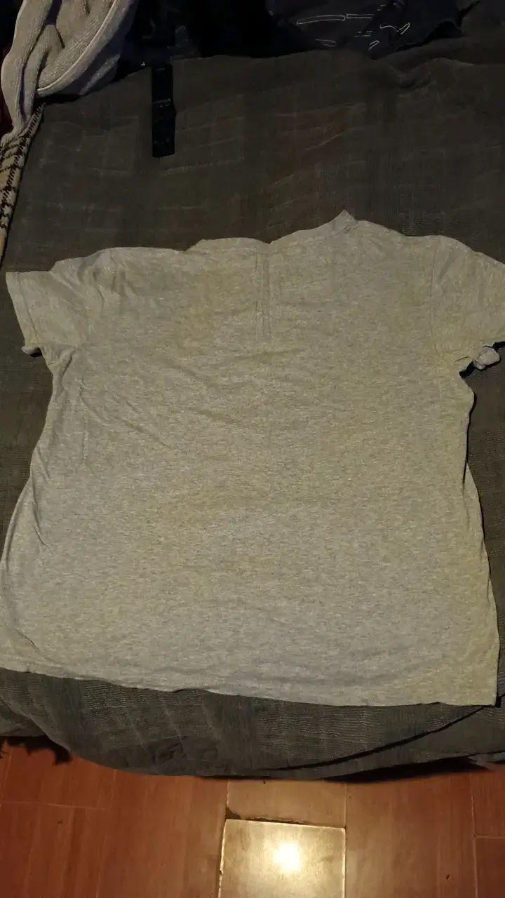 Polera gris con diseño de Naruto Ichiraku Ramen - 2