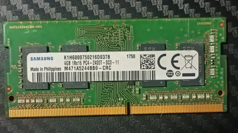 Memoria RAM Samsung 4GB DDR4 2400HMz para Laptop - 1