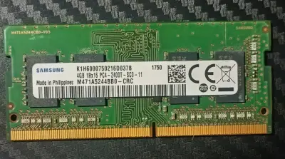 Memoria RAM Samsung 4GB DDR4 2400HMz para Laptop - miniatura 1