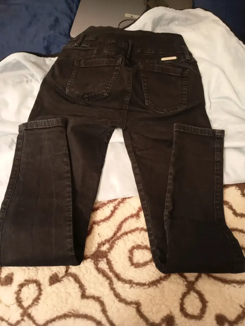Jeans negros de mujer Mossimo - 3