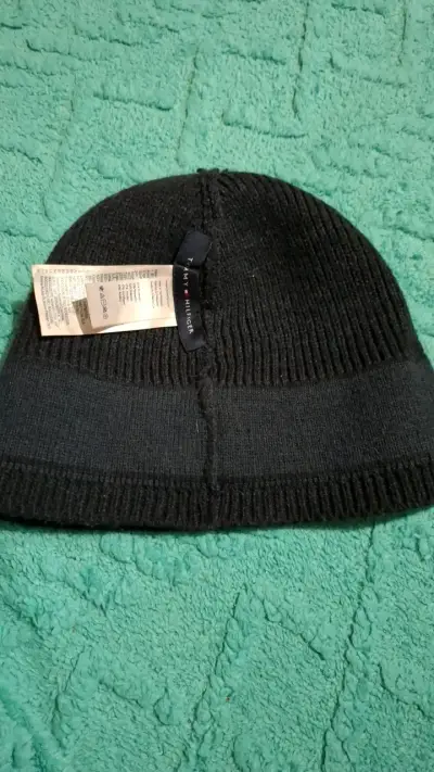 Gorro de lana negro Tommy Hilfiger - miniatura 3