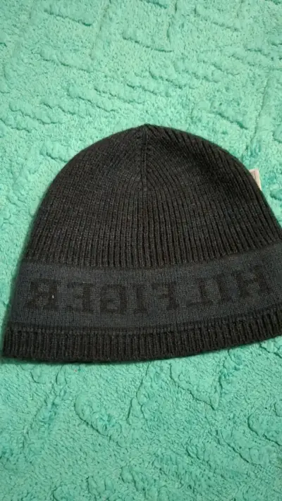 Gorro de lana negro Tommy Hilfiger - miniatura 4