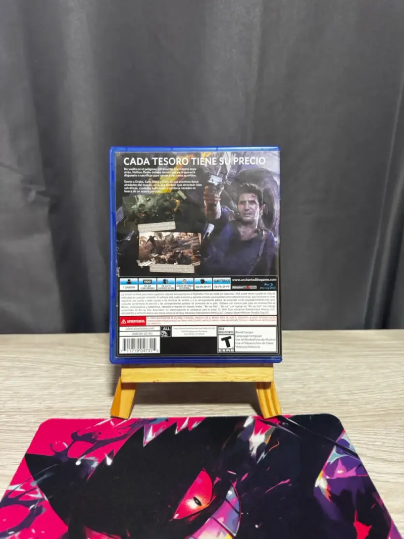 Uncharted 4 para PS4 en buen estado - 2
