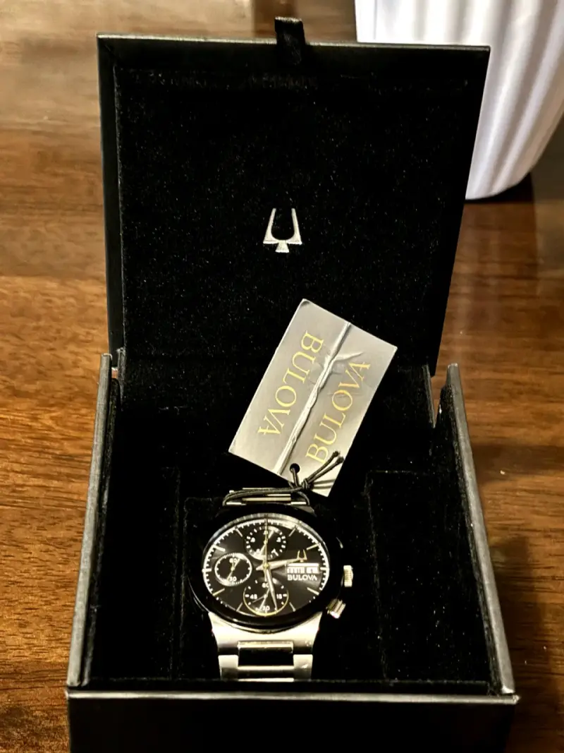 Reloj Bulova cronógrafo acero inoxidable