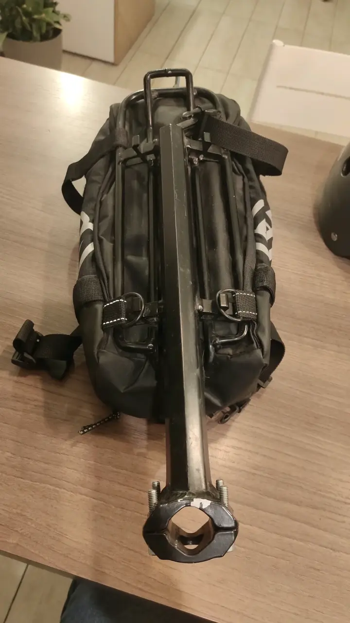 Bolso para bicicleta RockBros con soporte - 6