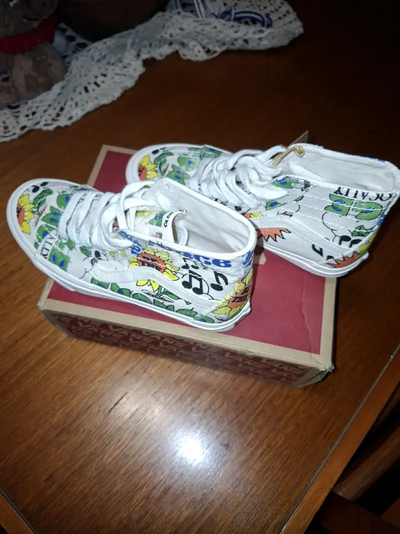 Zapatillas Vans altas con diseño floral - 2
