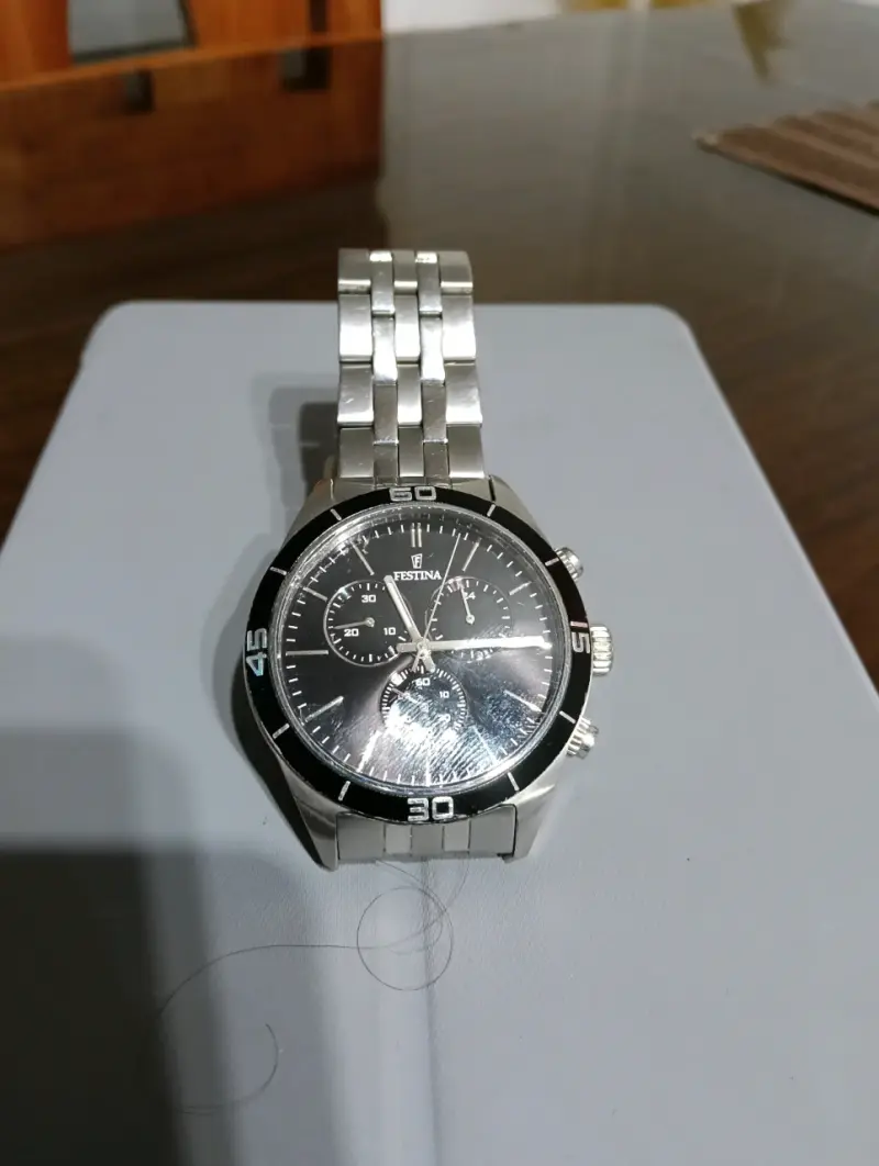 Reloj Festina de acero inoxidable con cronógrafo - 1