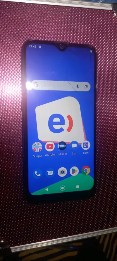 Smartphone LG k22 pantalla táctil y cámara dual - miniatura 1