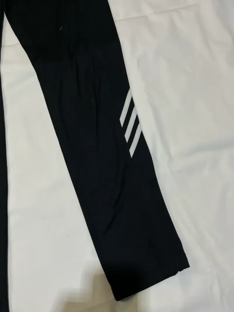Buzo deportivo Adidas - 3