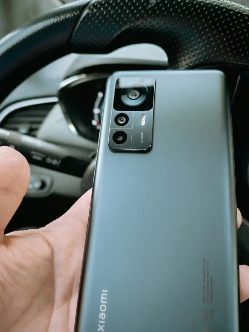 Smartphone Xiaomi con cámara de 108MP - 1