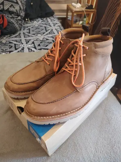 Botines de cuero marrón para hombre - miniatura 1