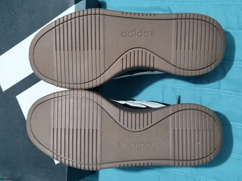 Zapatillas deportivas negras Adidas talla 36 - 2