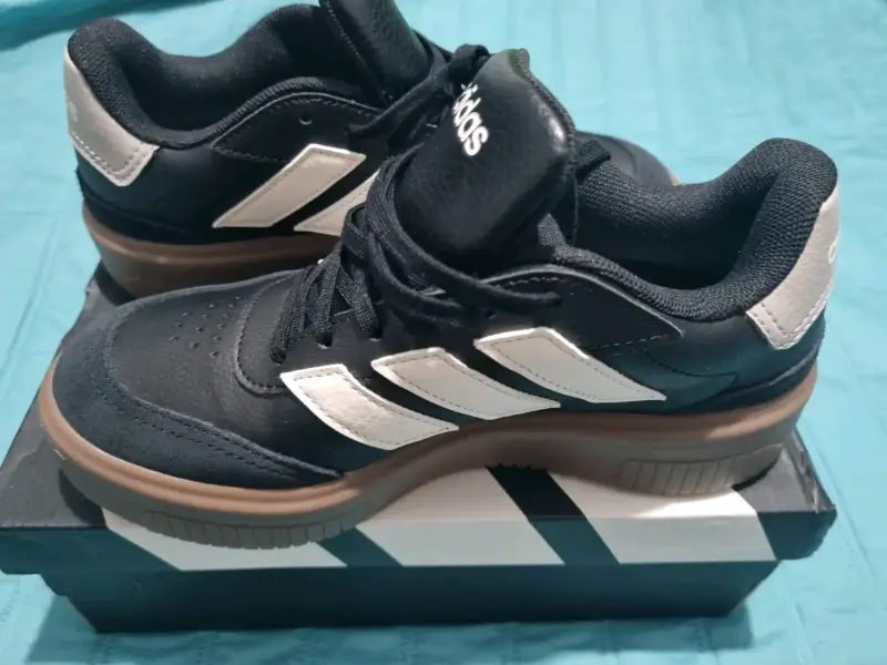 Zapatillas deportivas negras Adidas talla 36 - 6