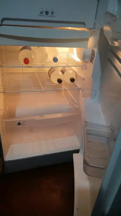 Refrigerador Mabe en buen estado - miniatura 1