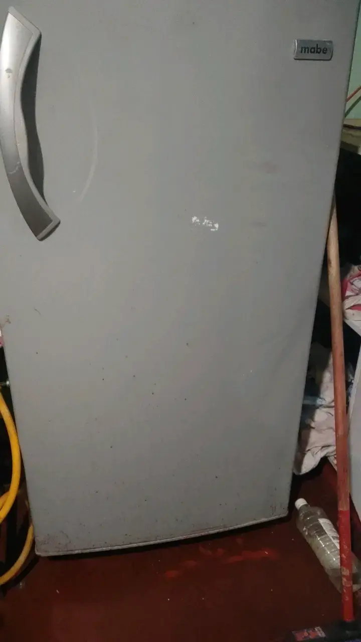 Refrigerador Mabe en buen estado - 2