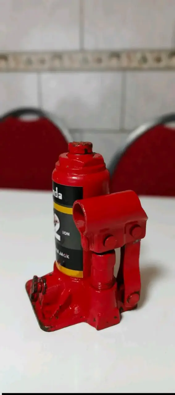 Gato hidráulico Tonda 2 toneladas rojo - 1